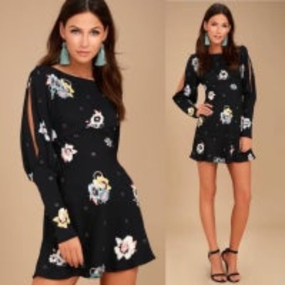 Free People Dresses & Skirts - Free People Sunshadows Floral Print Split Sleeve Mini Dress NWT! 2